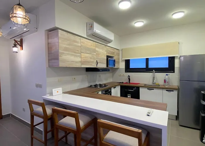 Stayr Somabay - Bay Life Gurdaka